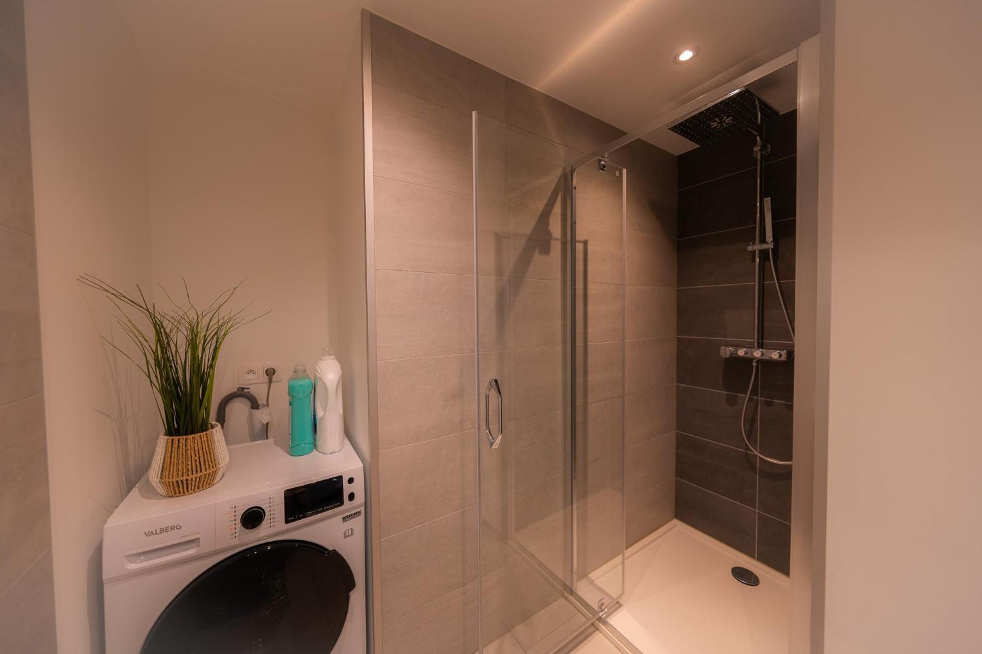 Appartement Cosy Pres De Tout ! มงส์ ภายนอก รูปภาพ