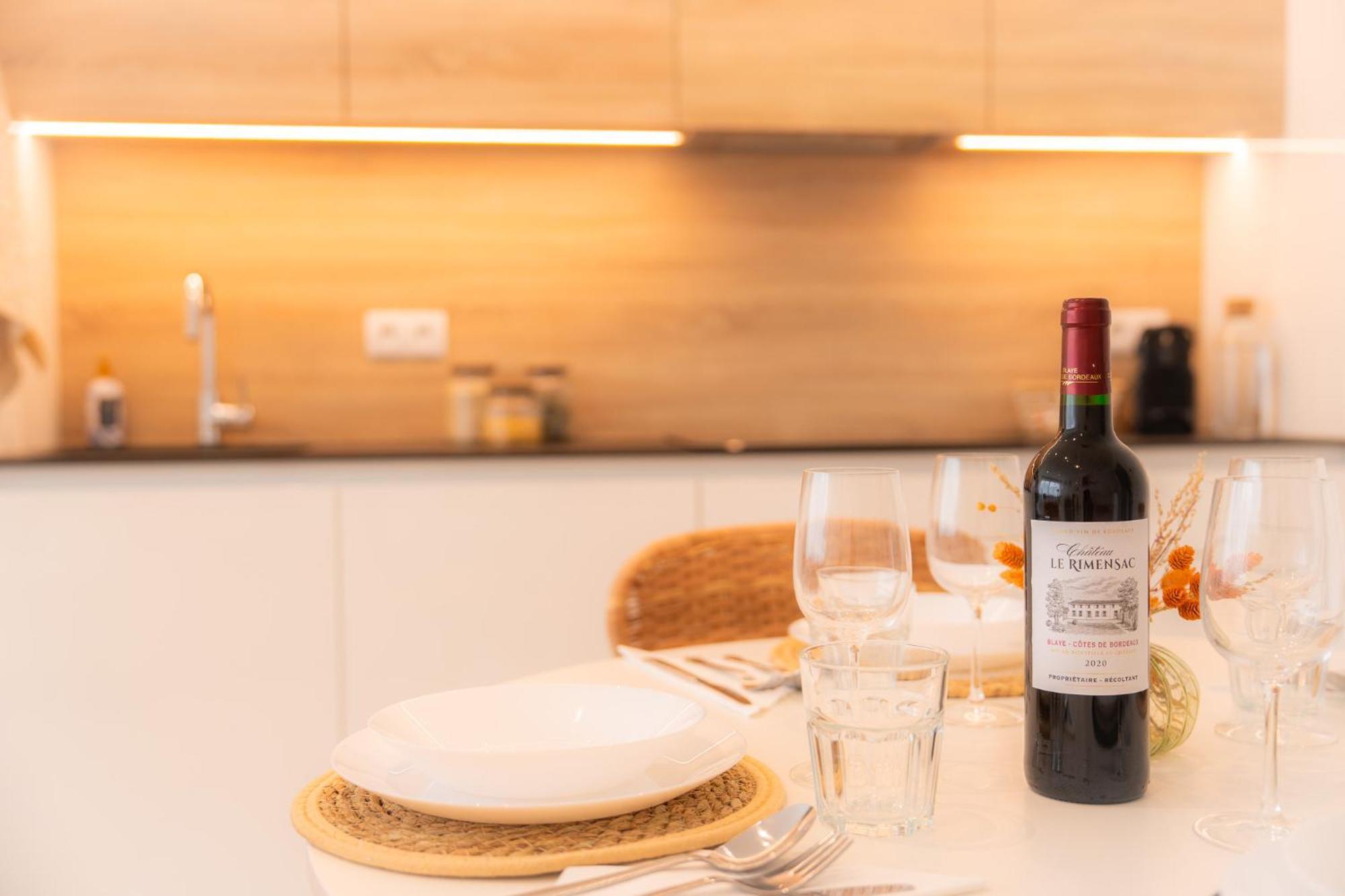 Appartement Cosy Pres De Tout ! มงส์ ภายนอก รูปภาพ