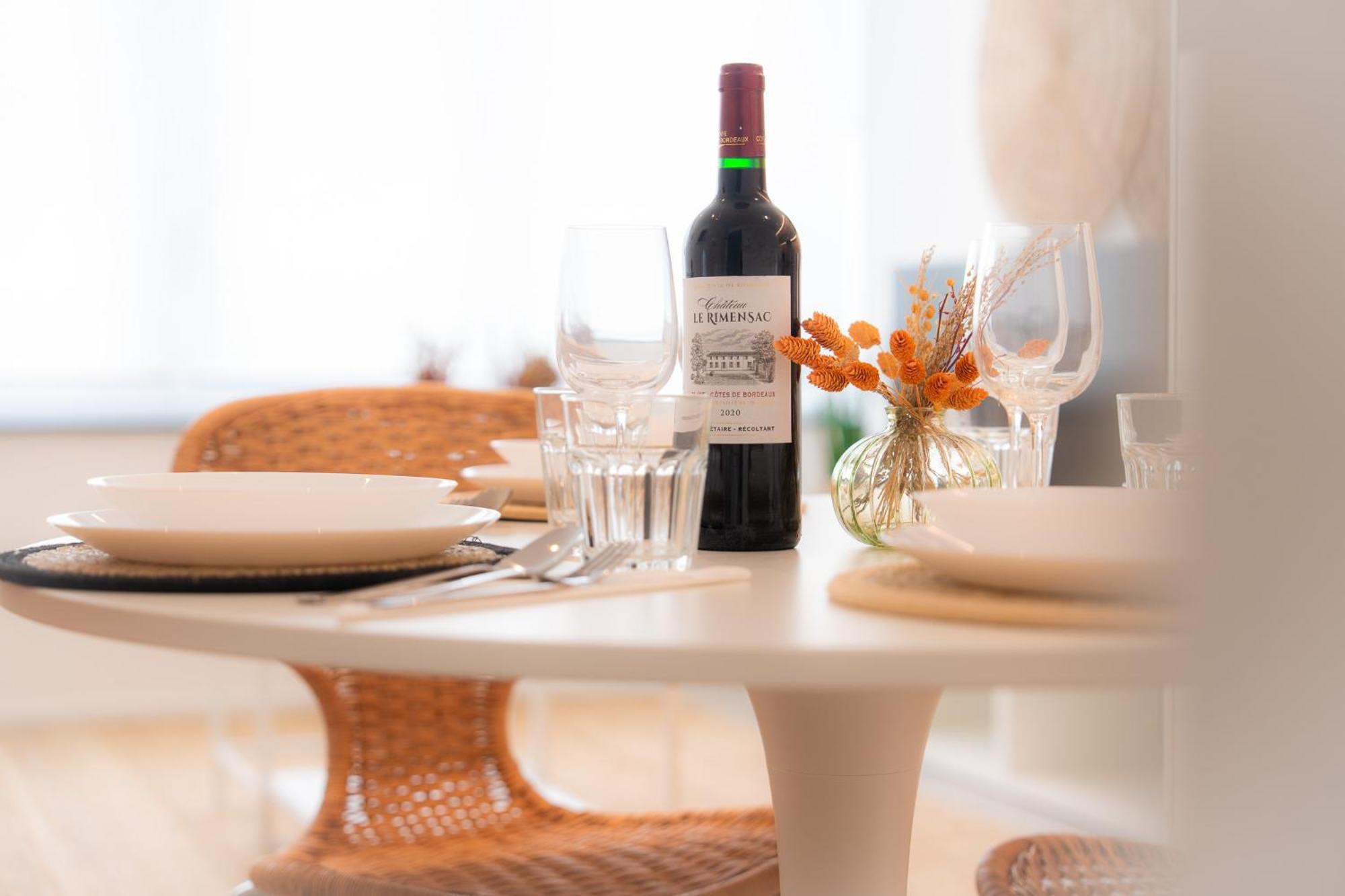 Appartement Cosy Pres De Tout ! มงส์ ภายนอก รูปภาพ
